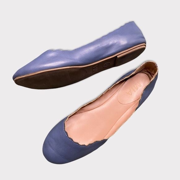 Mia | Blue Scalloped Flats - Picture 1 of 5